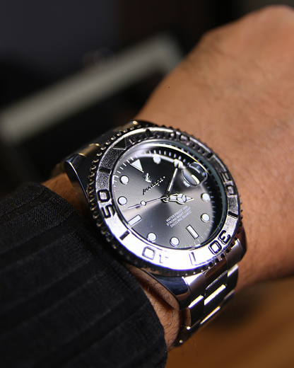 Yacht - 43mm