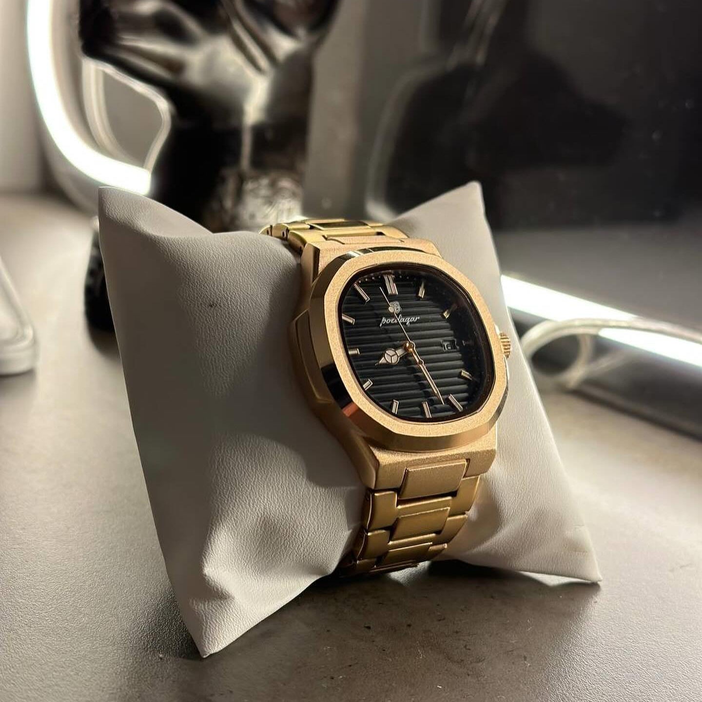 Nautilus (Rose Gold) - 40mm